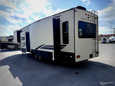 2020 Keystone Montana - Photo 3