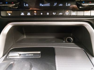 2024 Mazda CX-90 - Photo 18