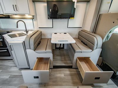 2026 Thor Motor Coach Four Winds - Photo 15
