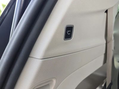2023 Chrysler Pacifica — photo 11 view