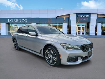 2017 BMW 7 Series — rear three-quarter view