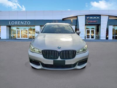 2017 BMW 7 Series — side profile view