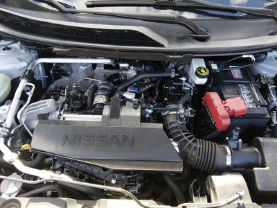 2024 Nissan Rogue — photo 9 view