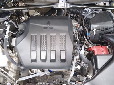 2025 Mitsubishi Eclipse Cross - Photo 9