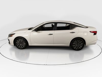 2025 Nissan Altima — interior view