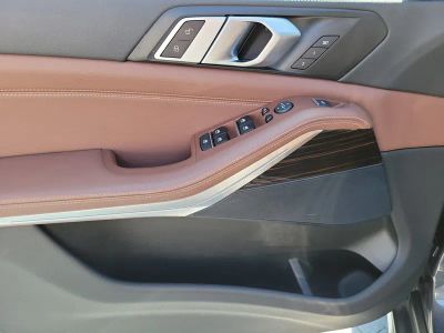 2020 BMW X5 — photo 18 view