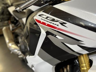2026 Honda CBR1000RR ABS - Photo 14