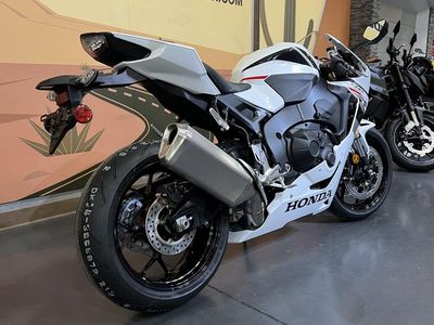 2026 Honda CBR1000RR ABS - Photo 3