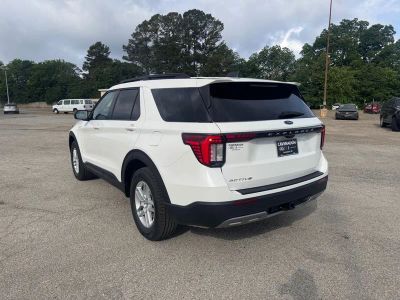 2026 Ford Explorer — detail view