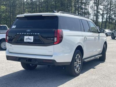 2026 Ford Expedition Max - Photo 3
