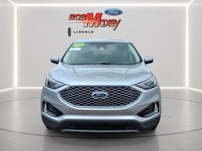 2024 Ford Edge — side profile view