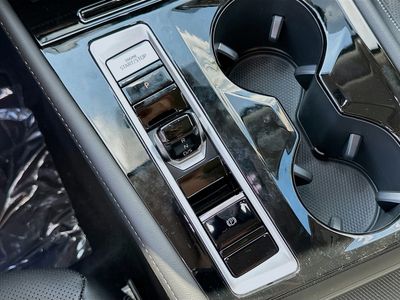 2026 Volkswagen Atlas - Photo 15