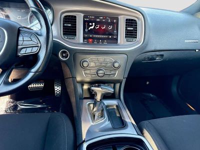 2022 Dodge Charger — photo 18 view