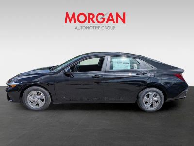 2026 Hyundai ELANTRA — photo 7 view