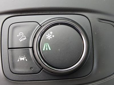 2024 GMC Terrain — photo 18 view
