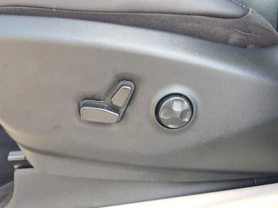 2024 Chrysler Pacifica — photo 16 view