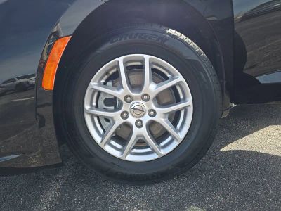 2024 Chrysler Pacifica — photo 28 view