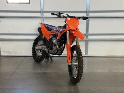 2025 KTM 250 SX-F - Photo 2