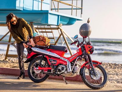 2025 Honda Trail125 - Photo 3