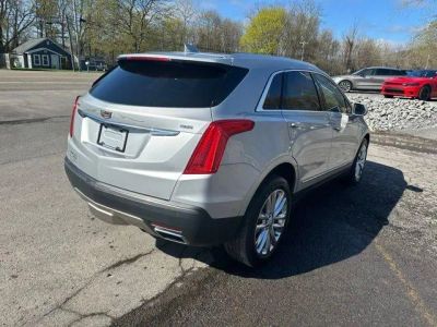 2017 Cadillac XT5 — detail view