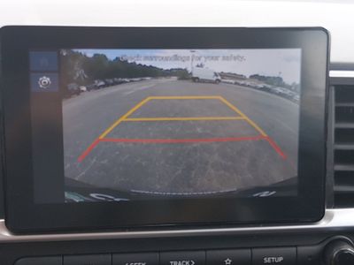 2025 Hyundai Venue — photo 16 view