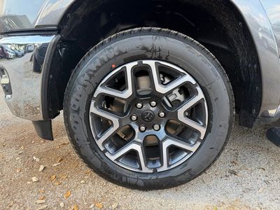 2026 Ram 1500 — photo 9 view