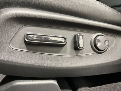 2026 Honda CR-V — photo 13 view