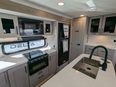 2026 Alliance RV Delta - Photo 3