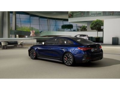 2026 BMW i4 - Photo 2