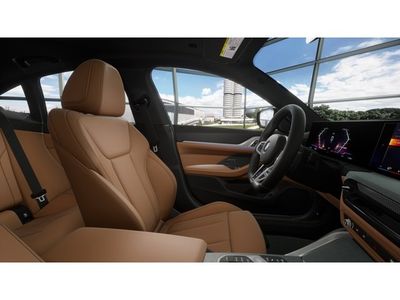 2026 BMW i4 - Photo 9