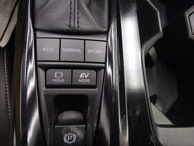 2025 Toyota Camry — photo 18 view