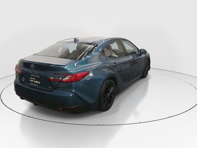 2025 Toyota Camry — photo 7 view