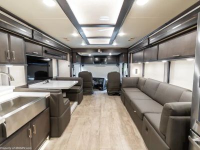 2023 Thor Motor Coach Tuscany - Photo 2