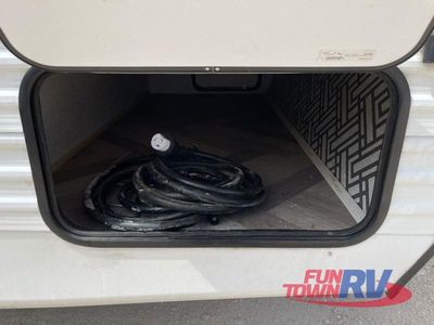 2024 CrossRoads RV Zinger - Photo 20