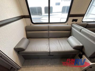 2024 CrossRoads RV Zinger - Photo 26