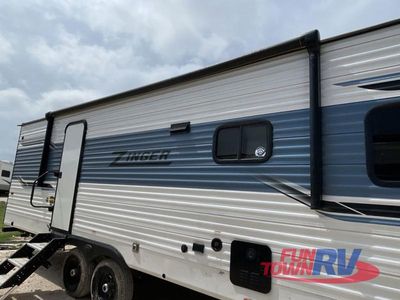 2024 CrossRoads RV Zinger - Photo 16