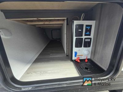2026 Grand Design Transcend One - Photo 7