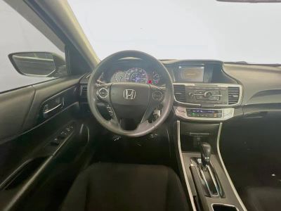 2014 Honda Accord — photo 22 view