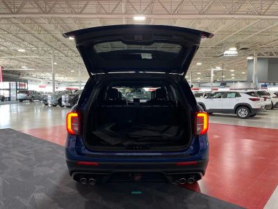2020 Ford Explorer — detail view