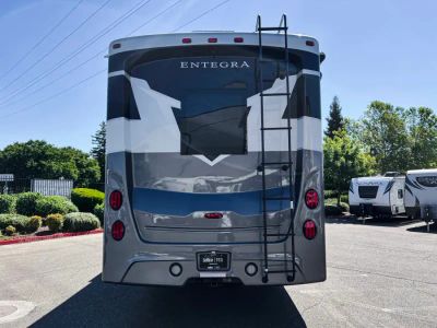 2027 Entegra VISION XL — photo 26 view