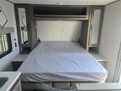 2026 Grand Design Transcend One - Photo 9