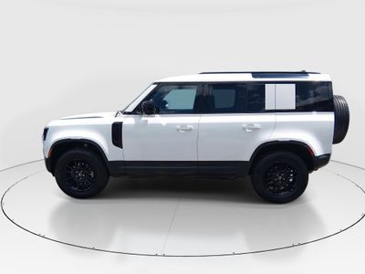 2025 Land Rover Defender - Photo 4