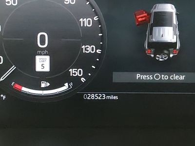 2025 Land Rover Defender - Photo 11