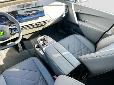 2026 BMW iX — photo 17 view