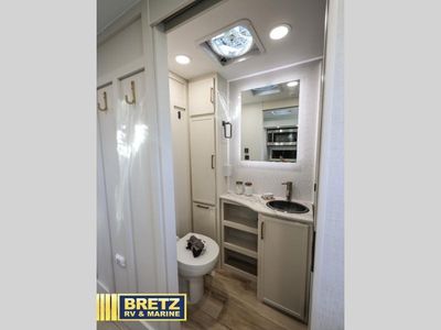 2026 Brinkley Model I - Photo 18