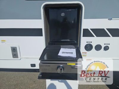 2025 Forest River RV Wildwood - Photo 8