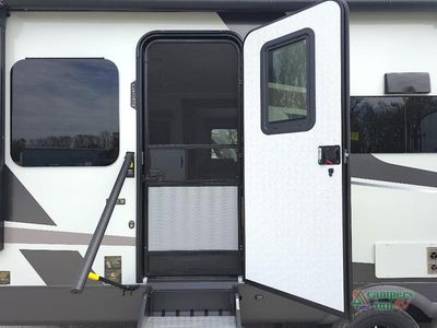 2026 Forest River RV Rockwood Ultra Lite - Photo 16