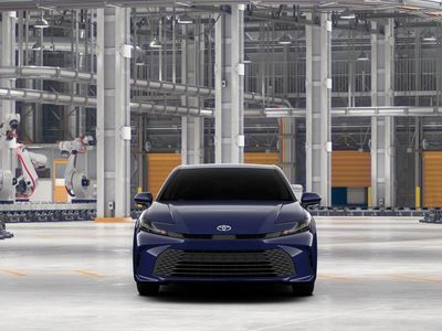 2026 Toyota Camry — photo 17 view