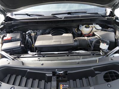 2025 Chevrolet Suburban - Photo 9