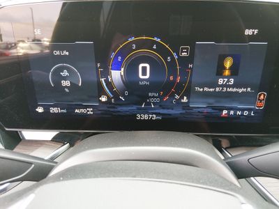 2025 Chevrolet Suburban - Photo 14